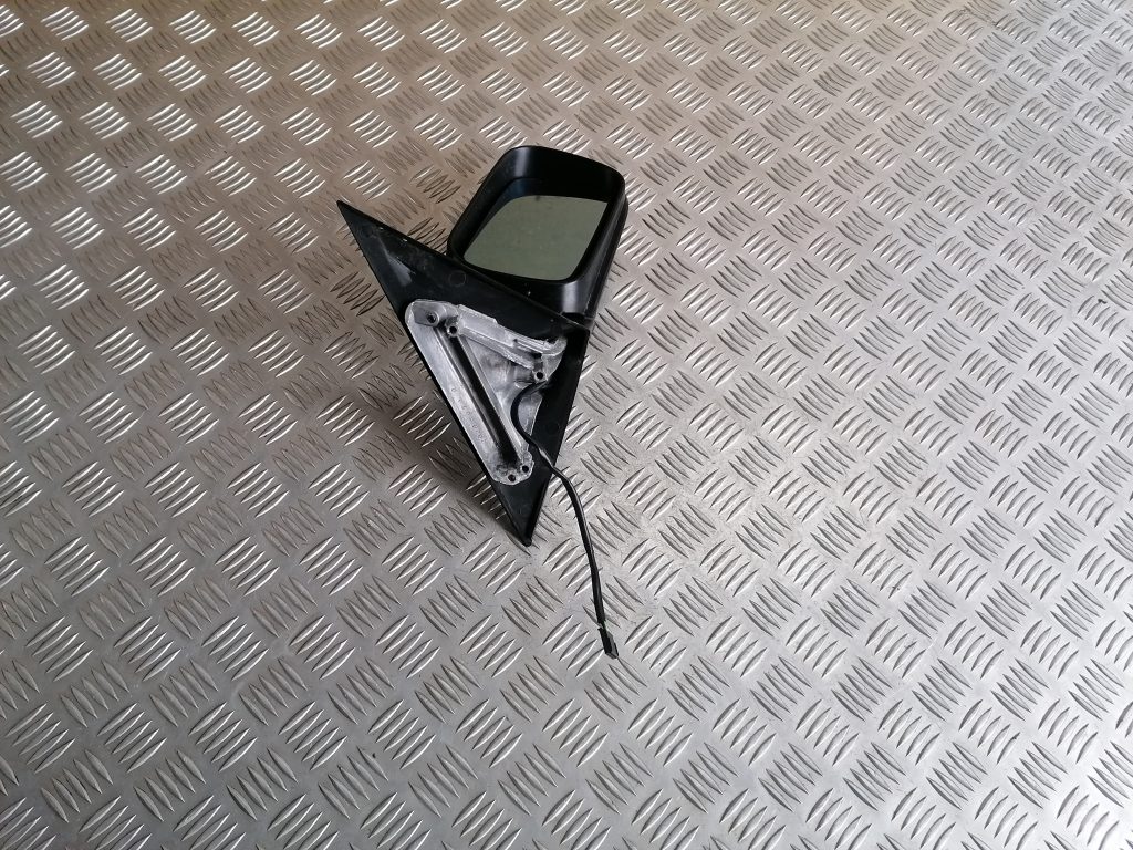 Ārējais spogulis, pa labi priekš BMW 320D E46 2004 TOURING 3 Ārējais spogulis, pa labi priekš BMW 320D E46 2004 TOURING