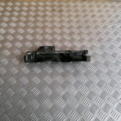 Radiatora kronšteins priekš BMW 320D E46 2004 TOURING