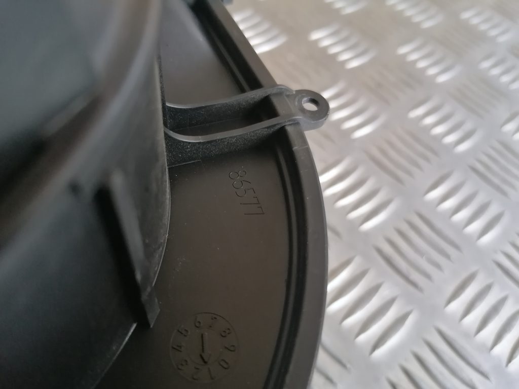 Salona ventilators priekš VOLVO XC70 2007 4 Salona ventilators priekš VOLVO XC70 2007