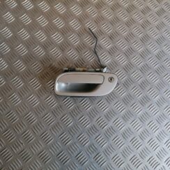 Priekšējāis kreisais durvju rokturis priekš VOLVO XC70 2007