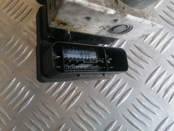 ABS bloks priekš OPEL ASTRA H 2005