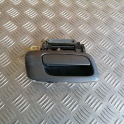 Priekšējāis labais durvju rokturis priekš OPEL ZAFIRA 2004