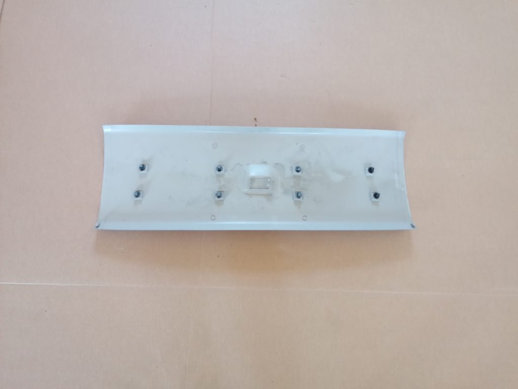 Bagāžnieka vāka apdare priekš OPEL ZAFIRA 2004 2 Bagāžnieka vāka apdare priekš OPEL ZAFIRA 2004