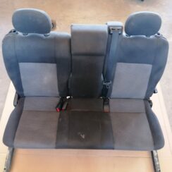 Sēdekļu komplekts priekš OPEL ZAFIRA 2004