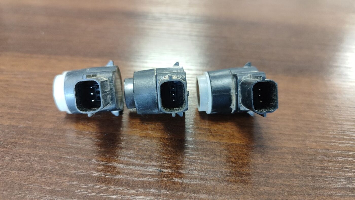 Parkošanās devējs priekš OPEL INSIGNIA SPORTS TOURER 2010 7 Parkošanās devējs priekš OPEL INSIGNIA SPORTS TOURER 2010