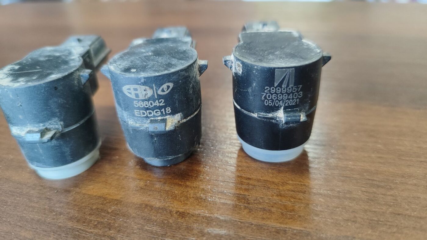 Parkošanās devējs priekš OPEL INSIGNIA SPORTS TOURER 2010 4 Parkošanās devējs priekš OPEL INSIGNIA SPORTS TOURER 2010