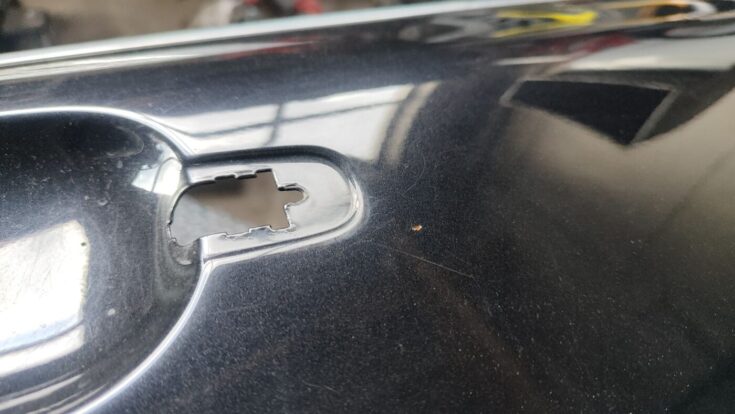 Aizmugurējās labās durvis priekš VW TOUAREG 2007