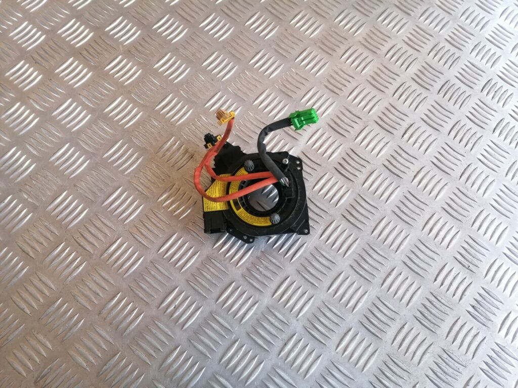 Drošības spilvena slīdgredzens priekš VOLVO C30 2008 SILVER 2 Drošības spilvena slīdgredzens priekš VOLVO C30 2008 SILVER