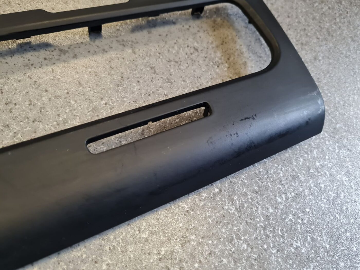 Mērinstrumentu paneļa dekoratīvais rāmis priekš VW GOLF VARIANT 2012 5 Mērinstrumentu paneļa dekoratīvais rāmis priekš VW GOLF VARIANT 2012