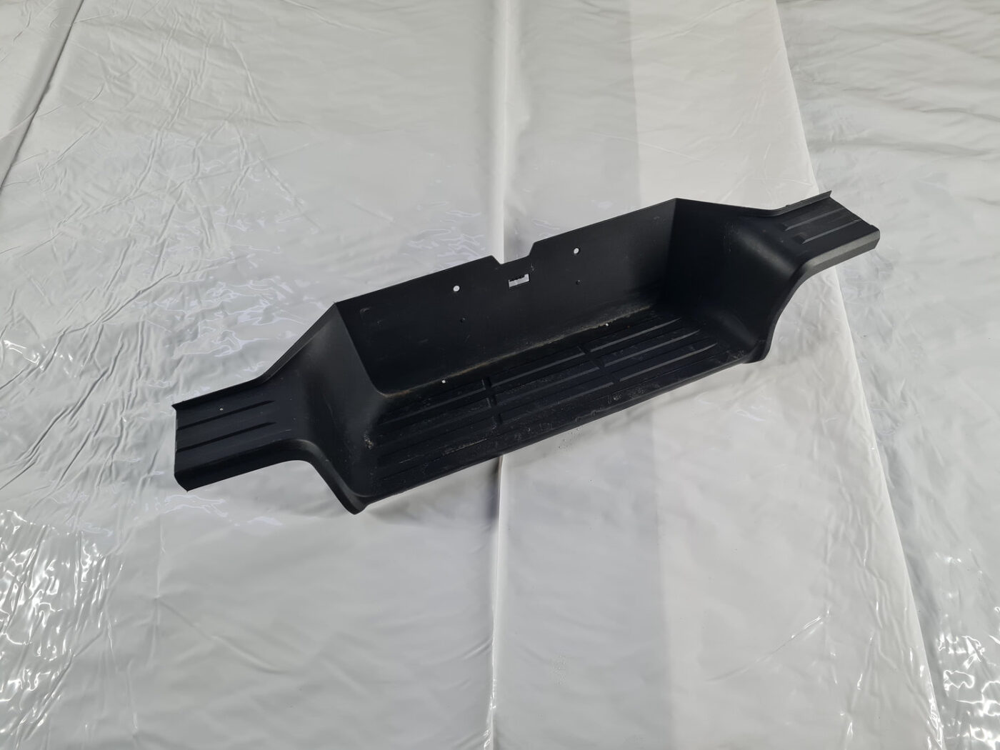 Aizmugurēja bufera uzlika priekš Toyota Hilux 2016- 521590K300 1 Aizmugurēja bufera uzlika priekš Toyota Hilux 2016-  521590K300