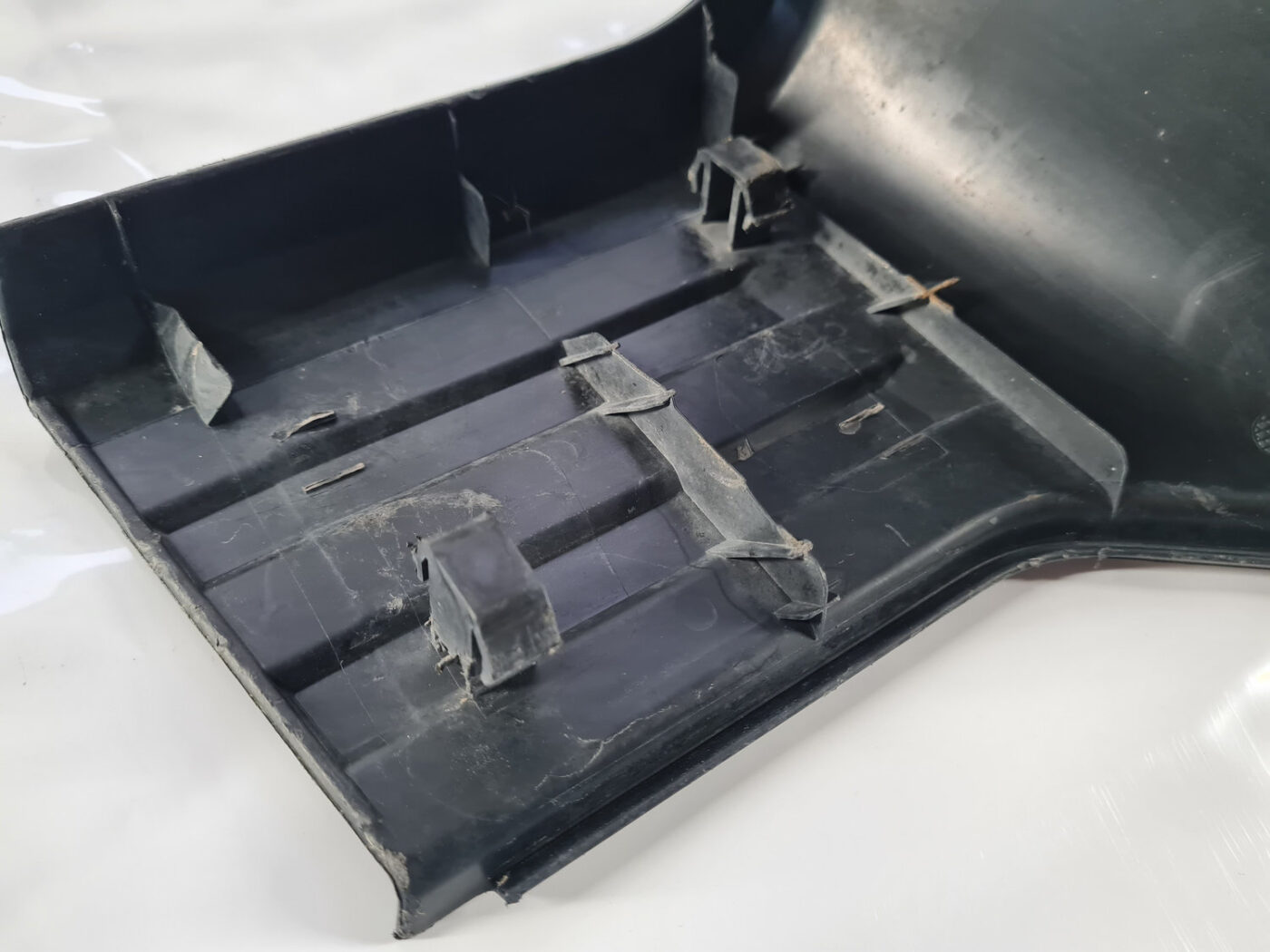 Aizmugurēja bufera uzlika priekš Toyota Hilux 2016- 521590K300 9 Aizmugurēja bufera uzlika priekš Toyota Hilux 2016-  521590K300