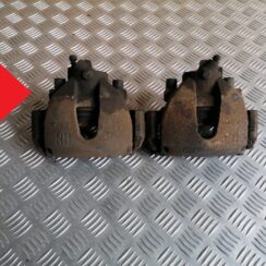 Priekšējais labais suports priekš VOLVO C30 2008 TURQUOISE