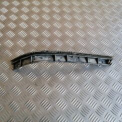 Aizmugurējā spārna un bufera stiprinājums priekš OPEL ZAFIRA 2004