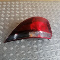 Aizmugurējais kreisais lukturis priekš VW GOLF VARIANT 2012