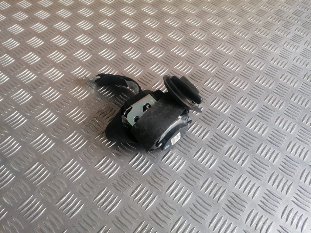 Priekšējā kreisā drošības josta priekš VW GOLF VARIANT 2012 1 Priekšējā kreisā drošības josta priekš VW GOLF VARIANT 2012