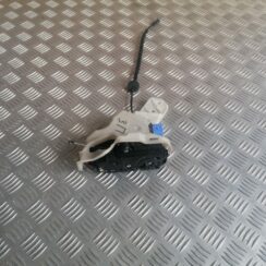 Aizmugurējo labo durvju slēdzene priekš VW GOLF VARIANT 2012