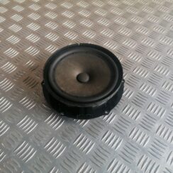 Durvju skaļrunis, apakšā priekš VW GOLF VARIANT 2012