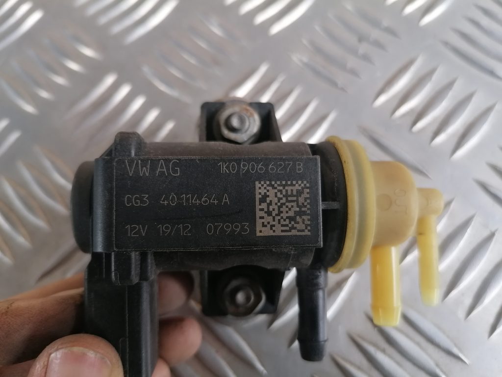 Solenoīda vakuuma vārsts priekš VW GOLF VARIANT 2012 4 Solenoīda vakuuma vārsts priekš VW GOLF VARIANT 2012
