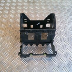 Automašīnas radio kronšteins priekš VW GOLF VARIANT 2012