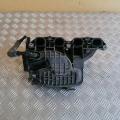 Ieplūdes kolektors priekš KIA CEED 2007