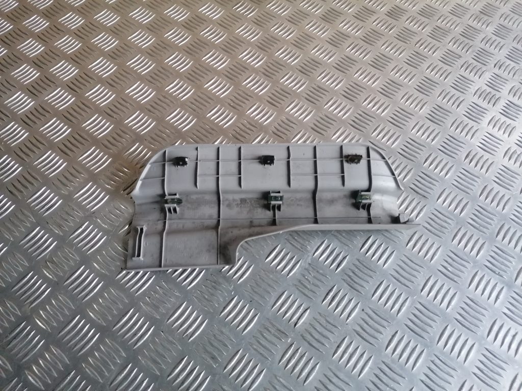 Sliekšņa aizmugurēja laba uzlika (salonā) priekš KIA CEED 2007 2 Sliekšņa aizmugurēja laba uzlika (salonā) priekš KIA CEED 2007