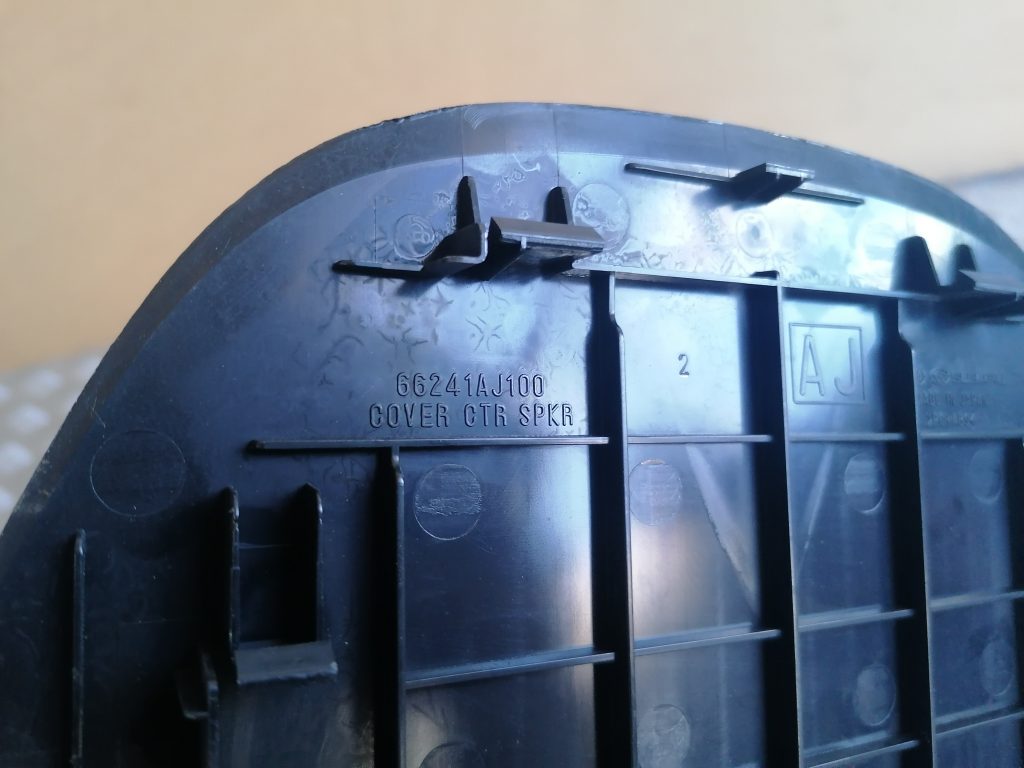 Mērinstrumentu paneļa apdare augšā priekš SUBARU LEGACY 2009 3 Mērinstrumentu paneļa apdare augšā priekš SUBARU LEGACY 2009