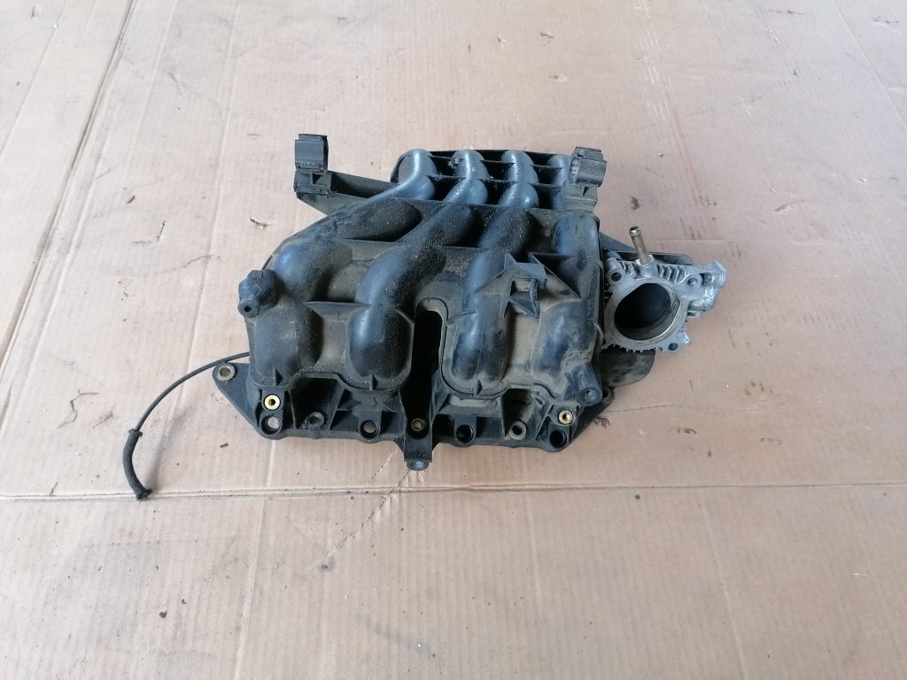 Ieplūdes kolektors priekš VW GOLF IV 1999 1 Ieplūdes kolektors priekš VW GOLF IV 1999