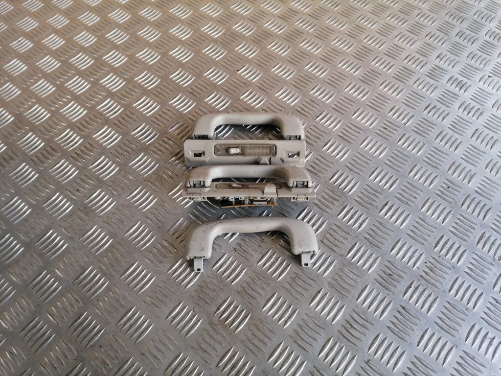 Salona rokturis griestos priekš OPEL ASTRA 2002 1 Salona rokturis griestos priekš OPEL ASTRA 2002