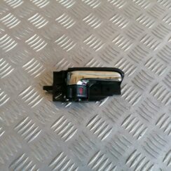 Salona durvju rokturis, priekšējais labais priekš TOYOTA AVENSIS 2007 1 Salona durvju rokturis, priekšējais labais priekš TOYOTA AVENSIS 2007