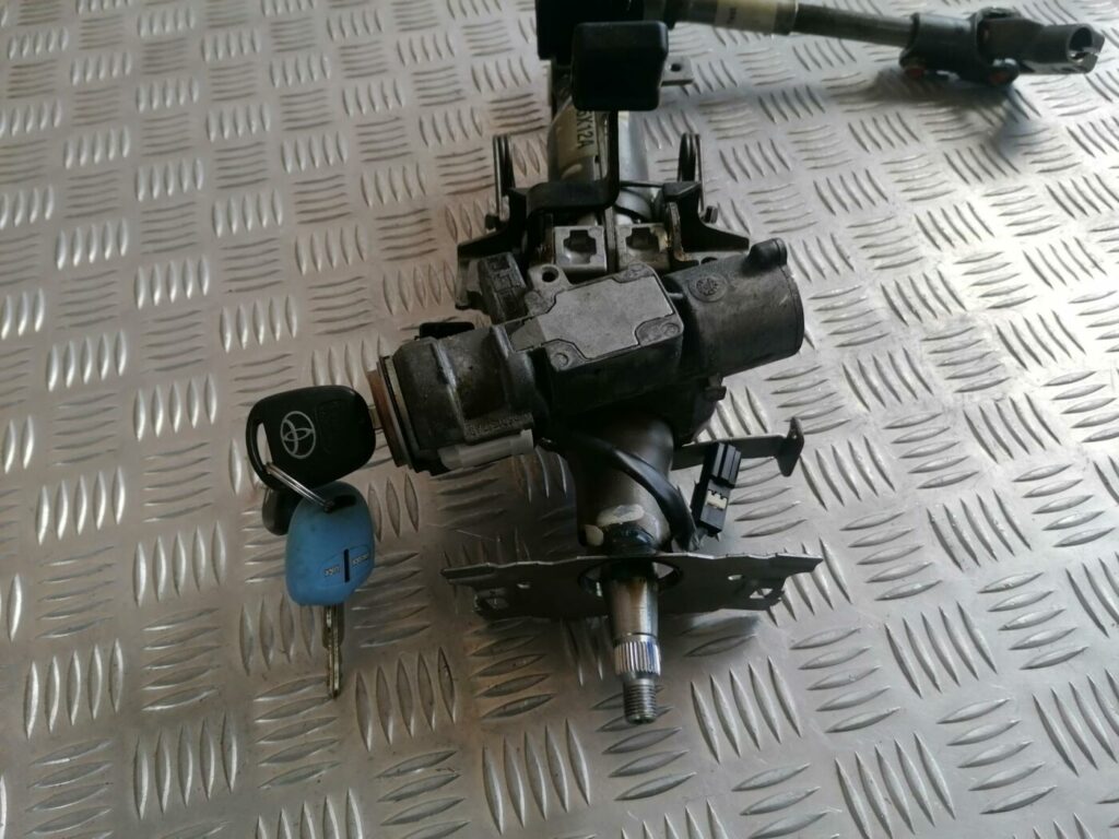 Stūres statne priekš TOYOTA AVENSIS 2007 2 Stūres statne priekš TOYOTA AVENSIS 2007