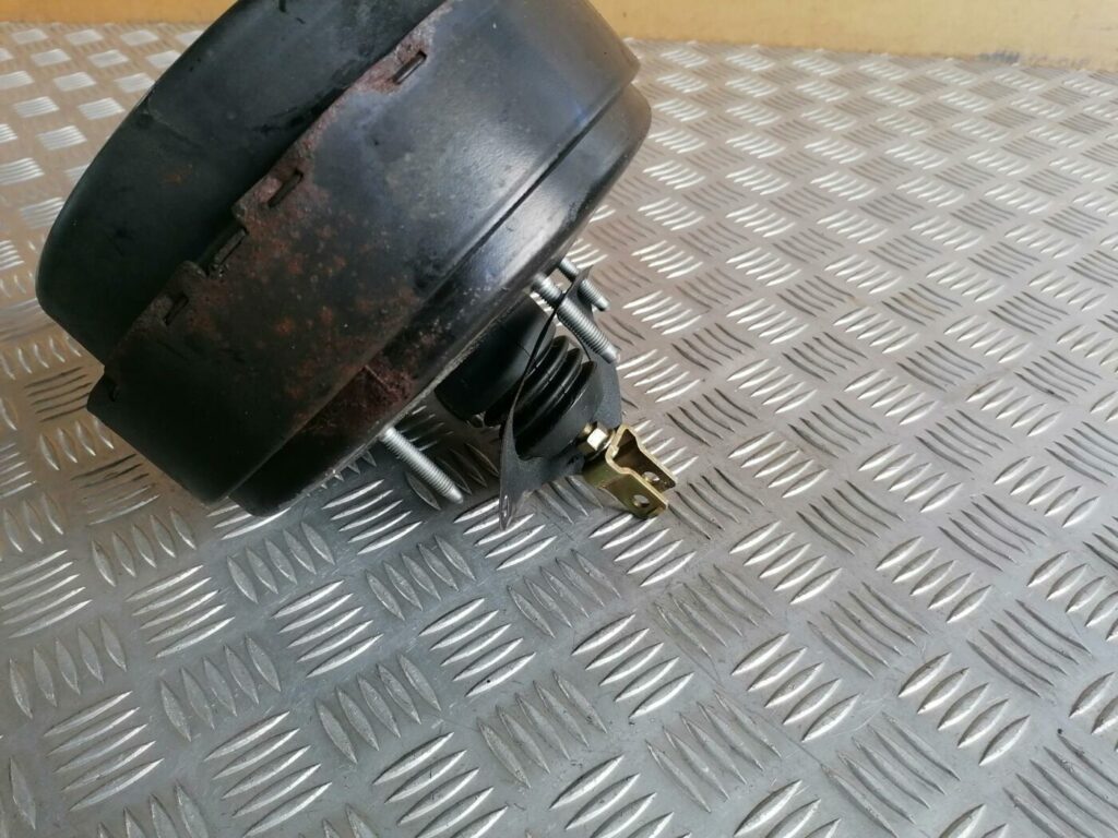 Vakuuma bremžu pastiprinātājs priekš TOYOTA AVENSIS 2007 2 Vakuuma bremžu pastiprinātājs priekš TOYOTA AVENSIS 2007