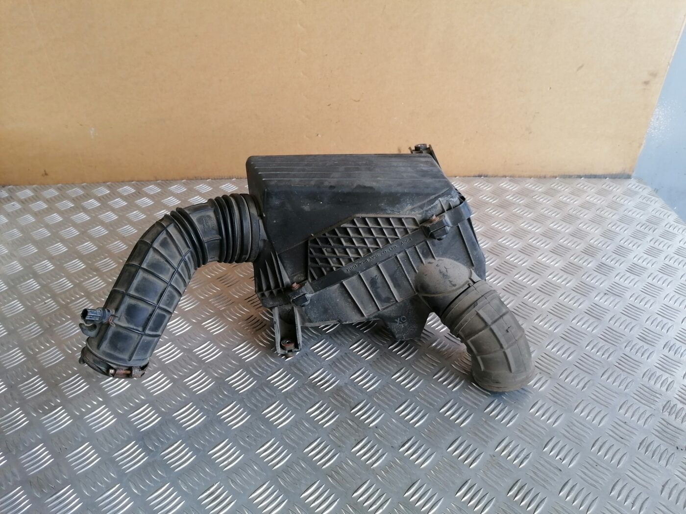 Gaisa filtra korpuss priekš HONDA ACCORD 2007 YR562P 1 Gaisa filtra korpuss priekš HONDA ACCORD 2007 YR562P