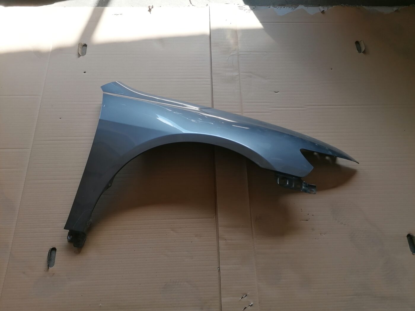 Priekšējais labais spārns priekš HONDA ACCORD 2007 YR562P 1 Priekšējais labais spārns priekš HONDA ACCORD 2007 YR562P