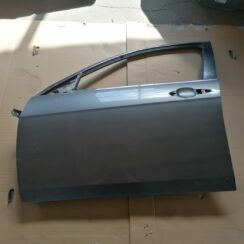 Priekšējās kreisās durvis priekš HONDA ACCORD 2007 YR562P
