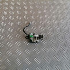 Bagāžnieka vāka slēdzene priekš HONDA CR-V 2006