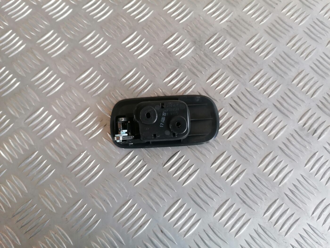 Salona durvju rokturis, priekšējais labais priekš HONDA CR-V 2006 2 Salona durvju rokturis, priekšējais labais priekš HONDA CR-V 2006