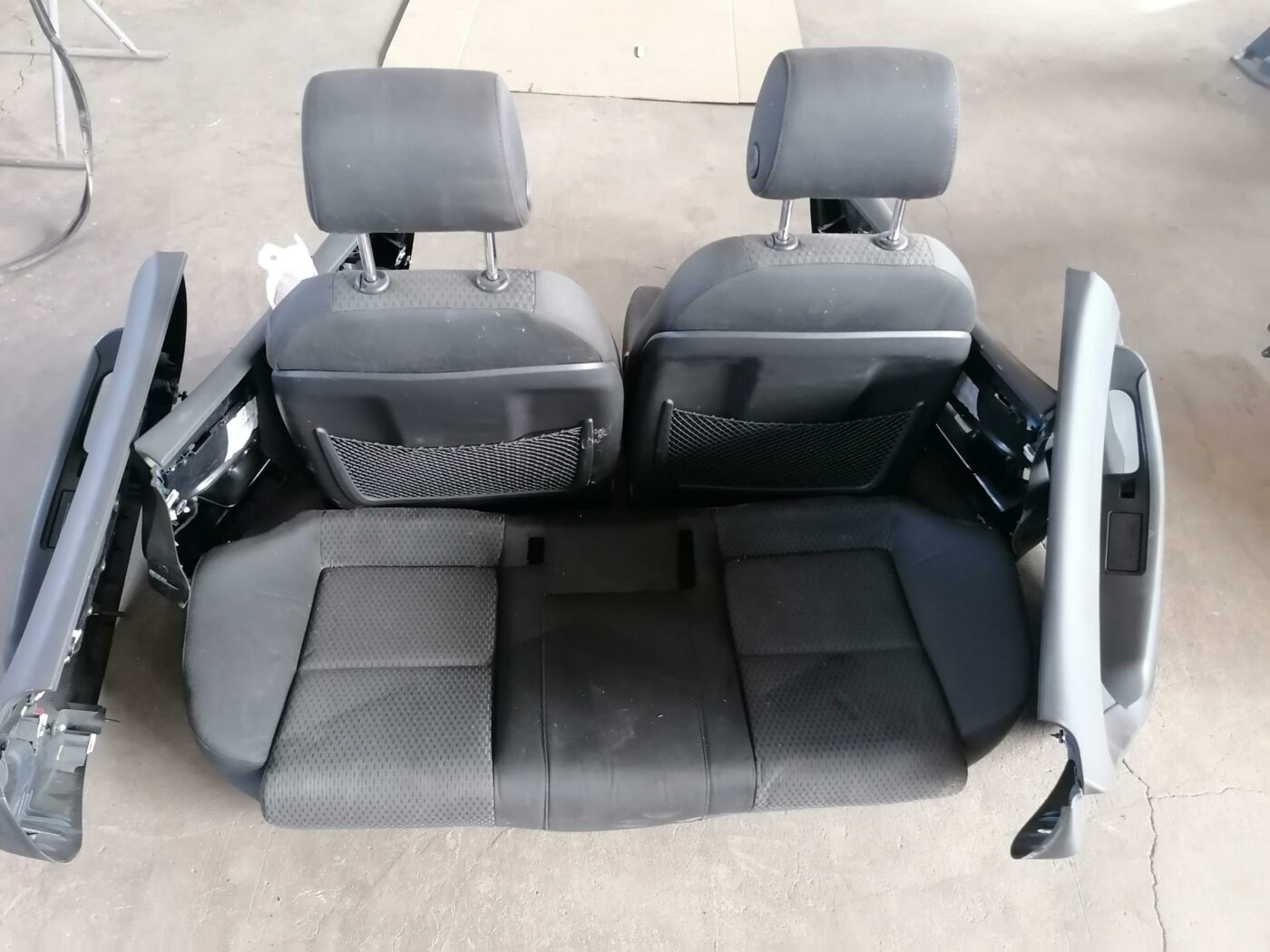 Sēdekļu komplekts priekš AUDI A6 2008 2 Sēdekļu komplekts priekš AUDI A6 2008