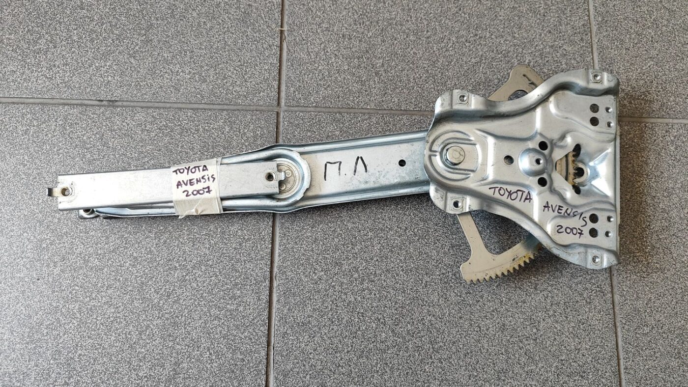 Stikla pacelšanas mehānisms priekšējais labais priekš TOYOTA AVENSIS 2007 2 Stikla pacelšanas mehānisms priekšējais labais priekš TOYOTA AVENSIS 2007