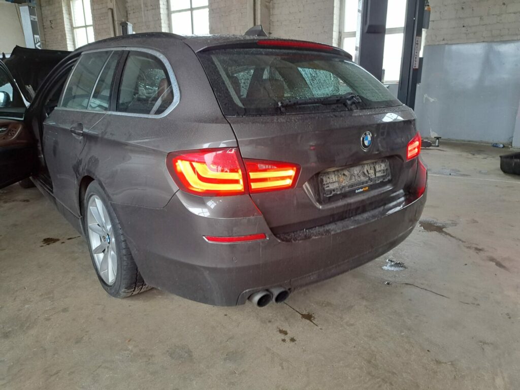 BMW 520D F11 2011 TOURING 49