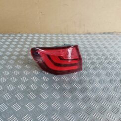 Aizmugurējais kreisais lukturis priekš BMW 520D F11 2011 TOURING