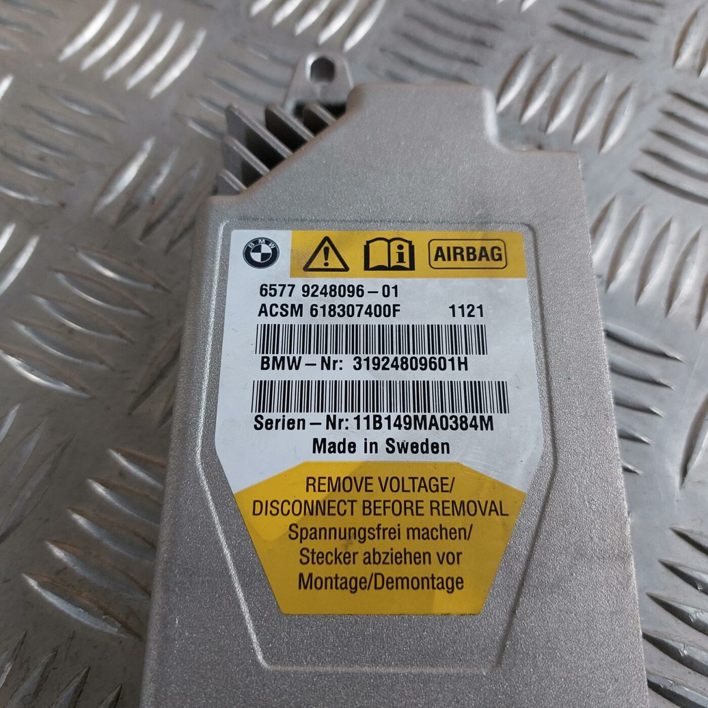 Drošības spilvena vadības bloks priekš BMW 520D F11 2011 TOURING 3 Drošības spilvena vadības bloks priekš BMW 520D F11 2011 TOURING