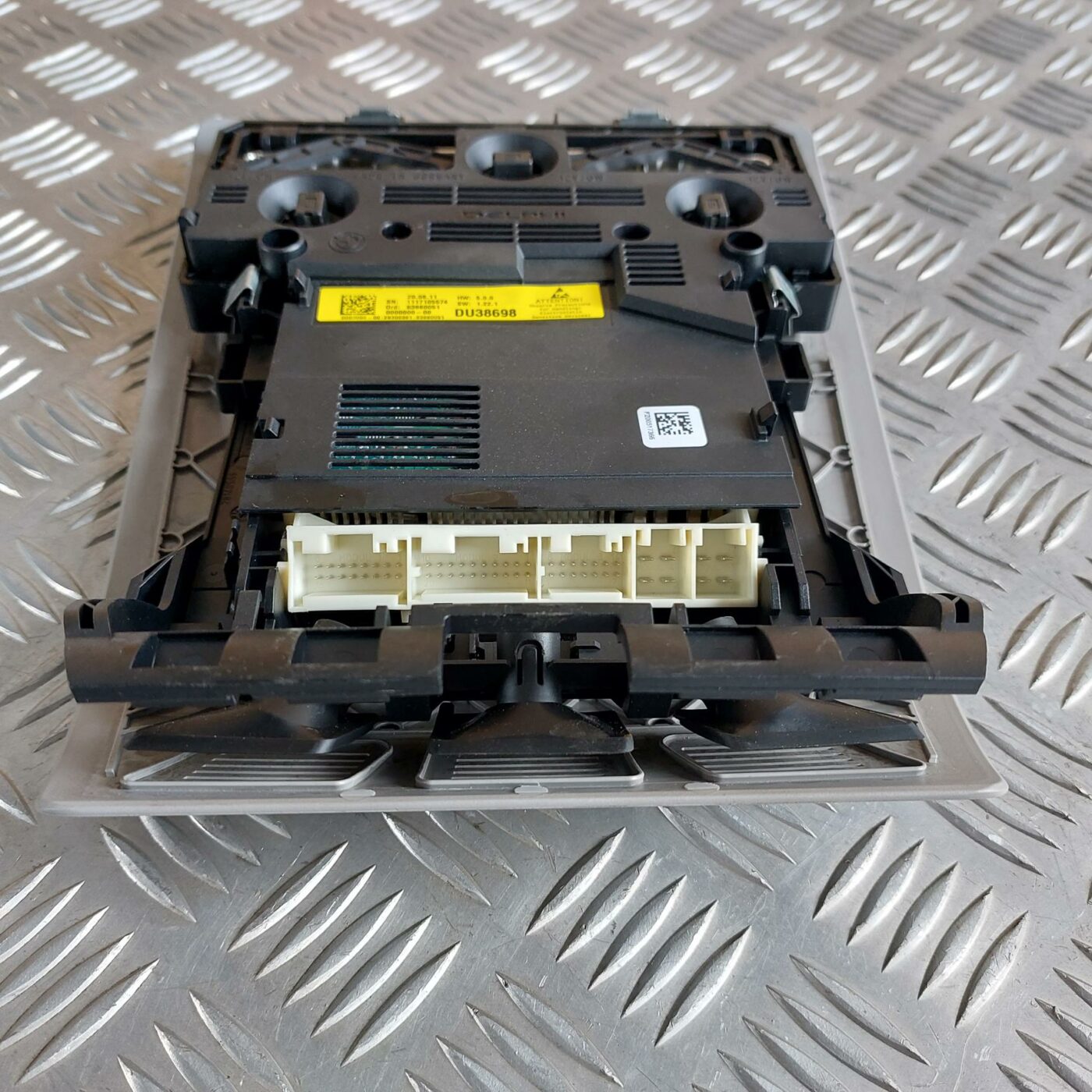 Salona apgaismojuma panelis priekš BMW 520D F11 2011 TOURING 5 Salona apgaismojuma panelis priekš BMW 520D F11 2011 TOURING