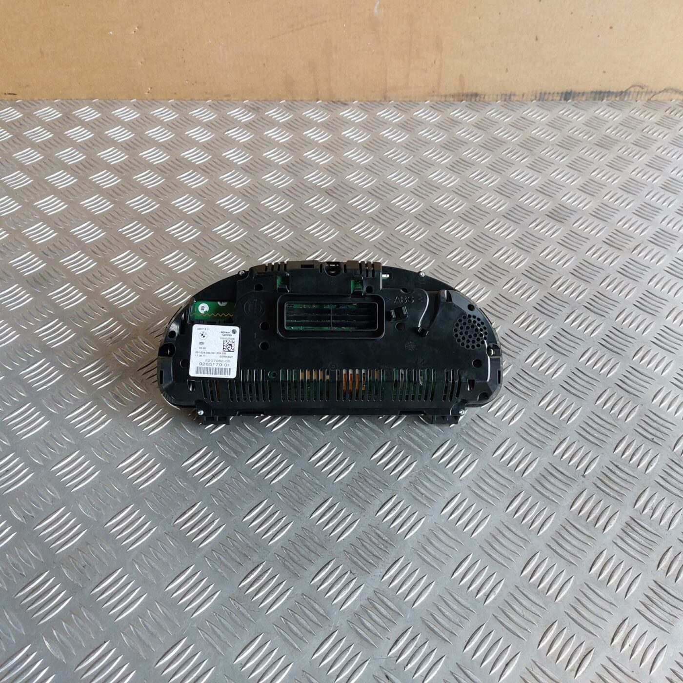 Spidometrs priekš BMW 520D F11 2011 TOURING 2 Spidometrs priekš BMW 520D F11 2011 TOURING