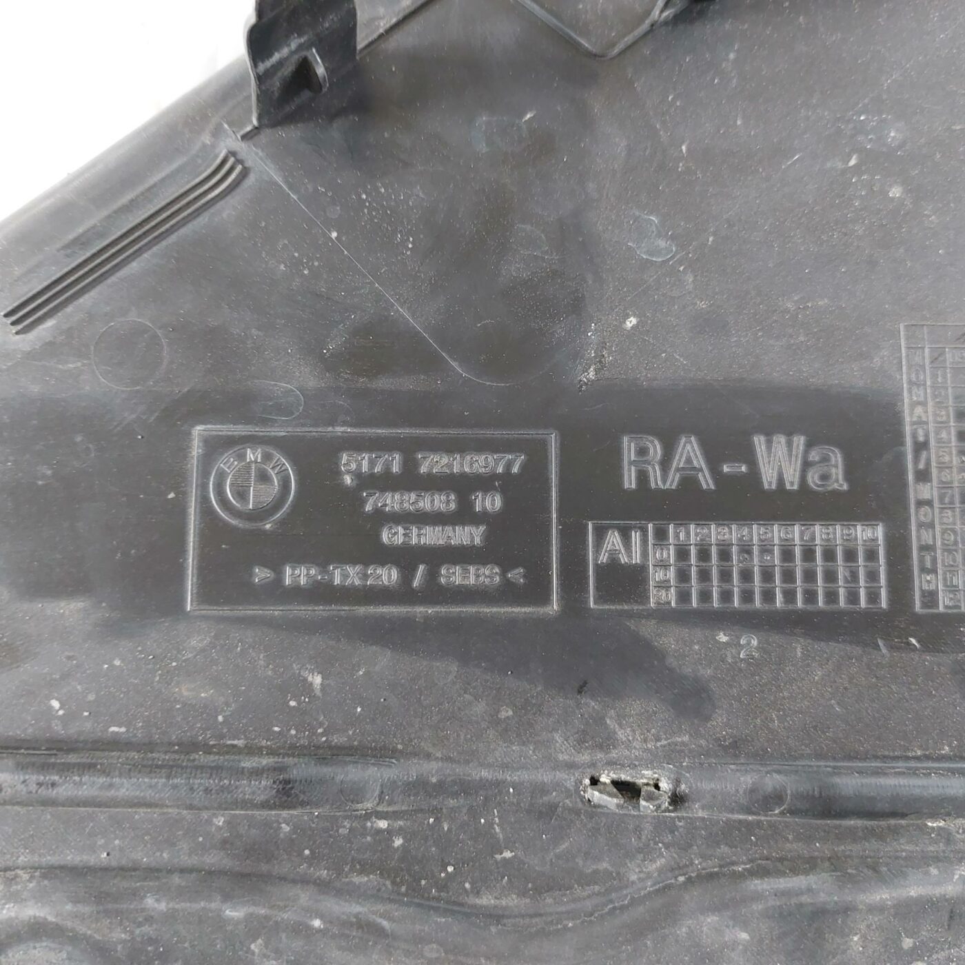 Vējstikla uzlika (deflektors) priekš BMW 520D F11 2011 TOURING 3 Vējstikla uzlika (deflektors) priekš BMW 520D F11 2011 TOURING