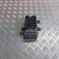 Drošinātāju bloks priekš HONDA CIVIC 2006