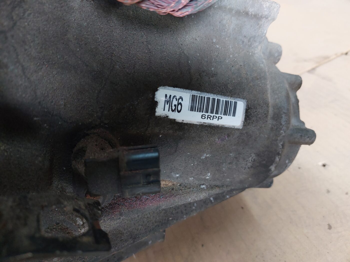 Mehāniska pārnesumkārba priekš HONDA CIVIC 2006 4 Mehāniska pārnesumkārba priekš HONDA CIVIC 2006