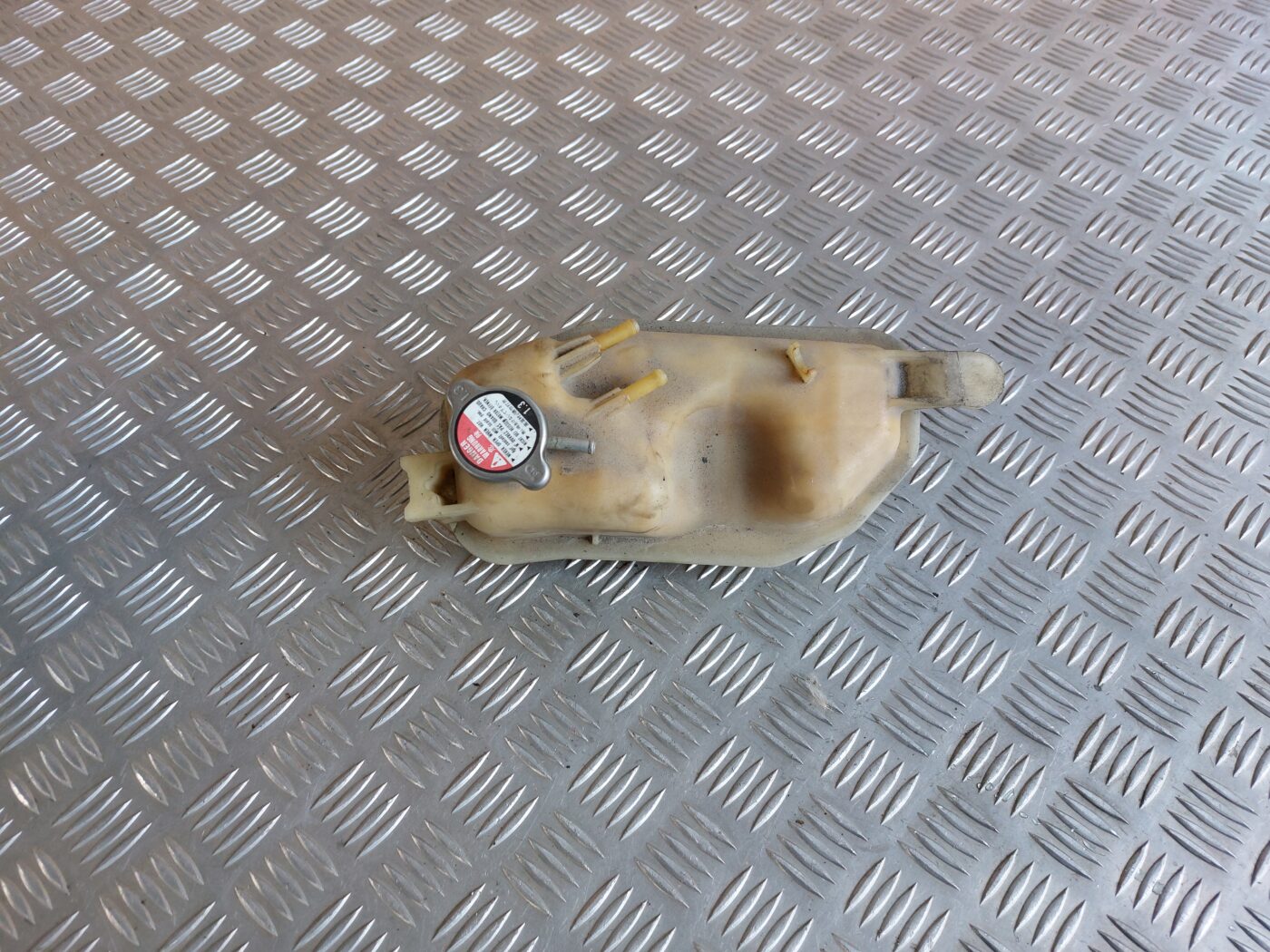 Dzesēšanas šķidruma tvertne priekš HONDA CIVIC 2006 1 Dzesēšanas šķidruma tvertne priekš HONDA CIVIC 2006