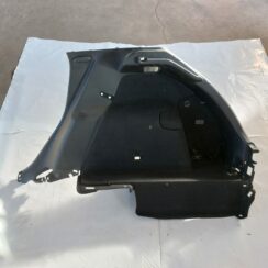 Bagāžnieka nodalījuma sānu apdare priekš HONDA CIVIC 2006