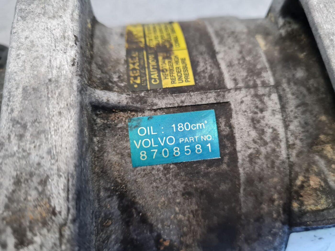 Gaisa kondicioniera kompresors priekš VOLVO S80 2004 7 Gaisa kondicioniera kompresors priekš VOLVO S80 2004