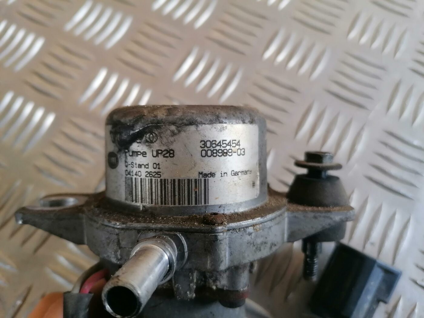 Vakuuma sūknis priekš VOLVO S80 2004 3 Vakuuma sūknis priekš VOLVO S80 2004